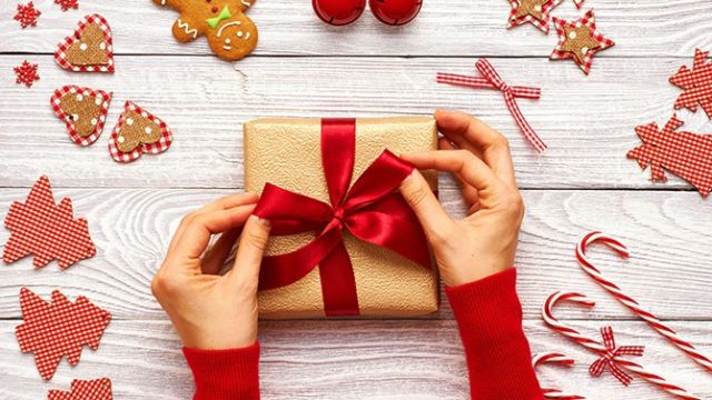 Magasiner le soir de Noël