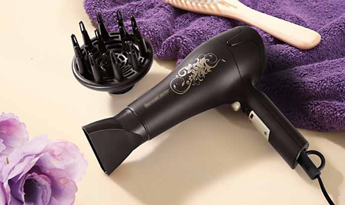 sèche-cheveux ionique